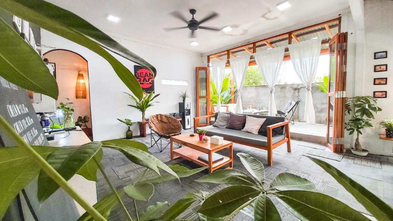 Kangkakawal Beanbag Bintan Backpacker旅舍 外观 照片