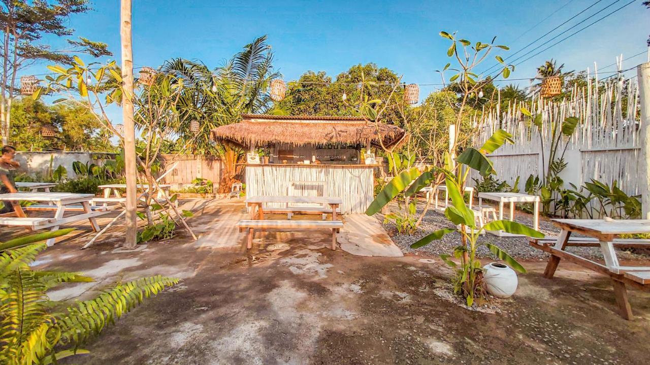 Kangkakawal Beanbag Bintan Backpacker旅舍 外观 照片