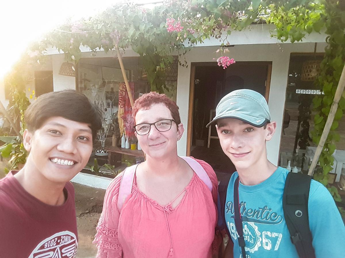Kangkakawal Beanbag Bintan Backpacker旅舍 外观 照片