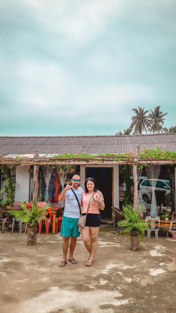 Kangkakawal Beanbag Bintan Backpacker旅舍 外观 照片